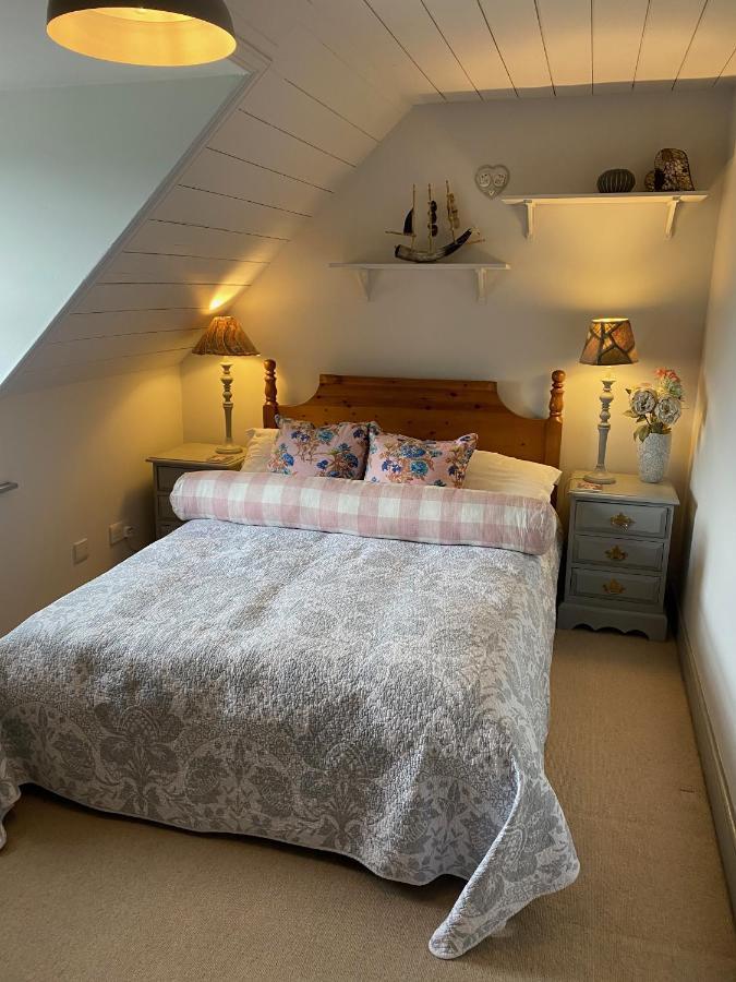 Quirky Highland Cottage With Stunning Views Fearn Lodge Exterior photo